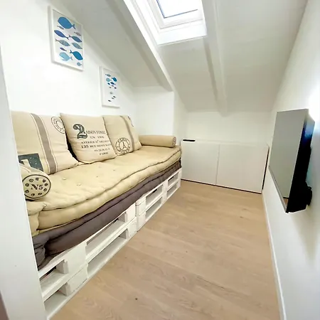 Diano Design&suite Azur شقة